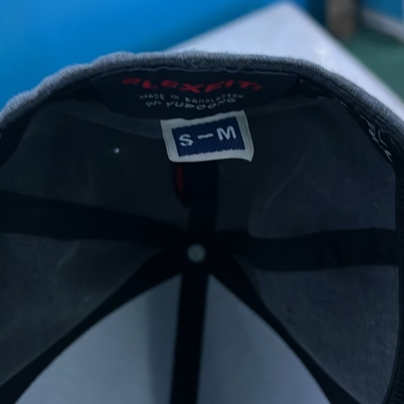 O’Neill Fitted Hat - Picture 4 of 4